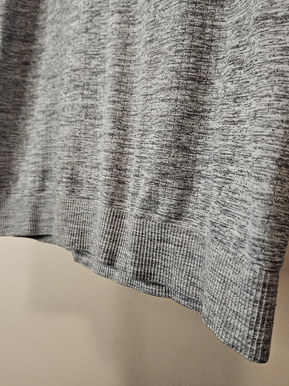 Athleta Heather Gray Knit Tank Top - Picture 4 of 5